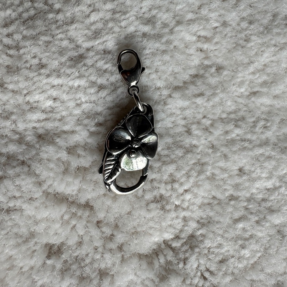 Trollbead Sterling Silver Flower Clasp